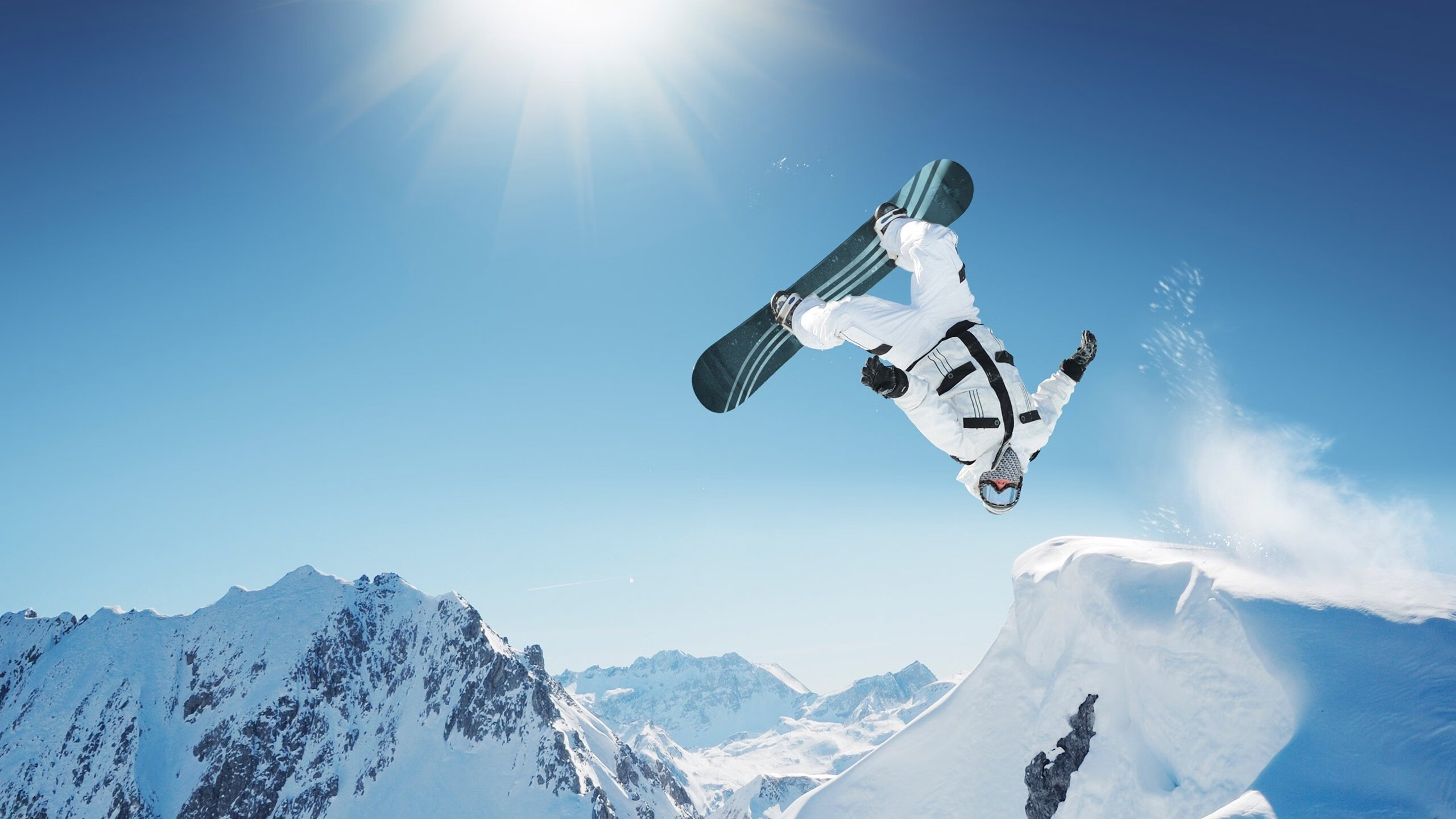 库里在美加墨世界杯接管比赛，掘金封锁老鹰的战略启示